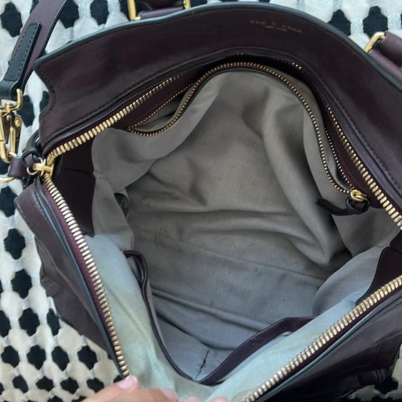 Rag & Bone Pilot Crossbody Bag in Bordeaux - Picture 9 of 16